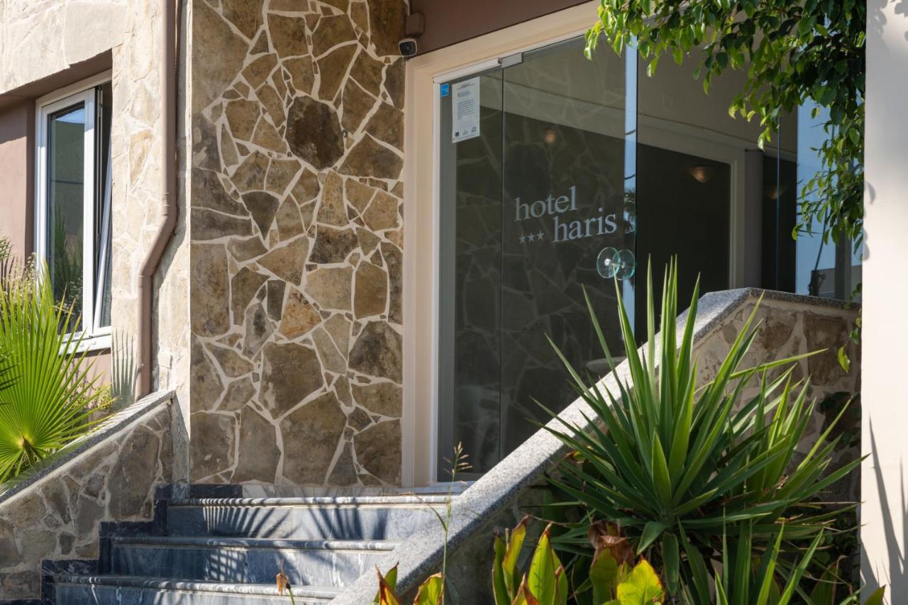Hotel Haris On The Beach Agia Marina Buitenkant foto